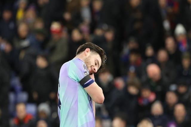 爱游戏入口-包含富勒姆客场战平，保级形势憾若失落的词条