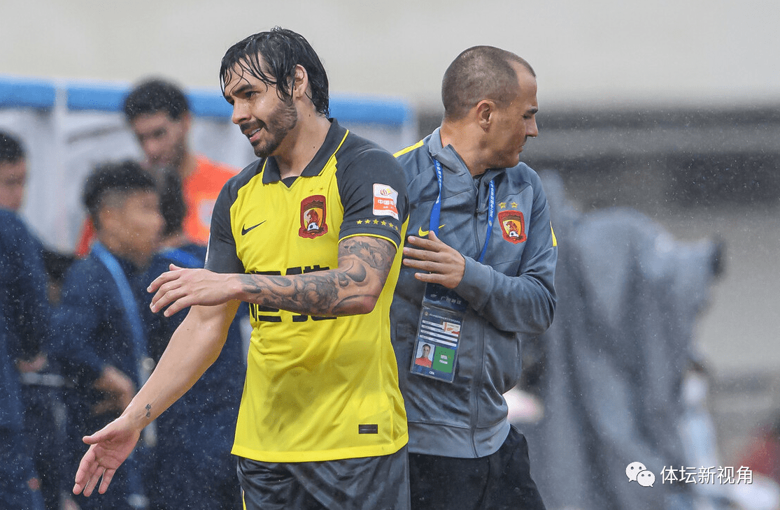 关于青岛队绝杀新疆队,克莱高光表现的信息 关于青岛队绝杀新疆队,克莱高光表现的信息