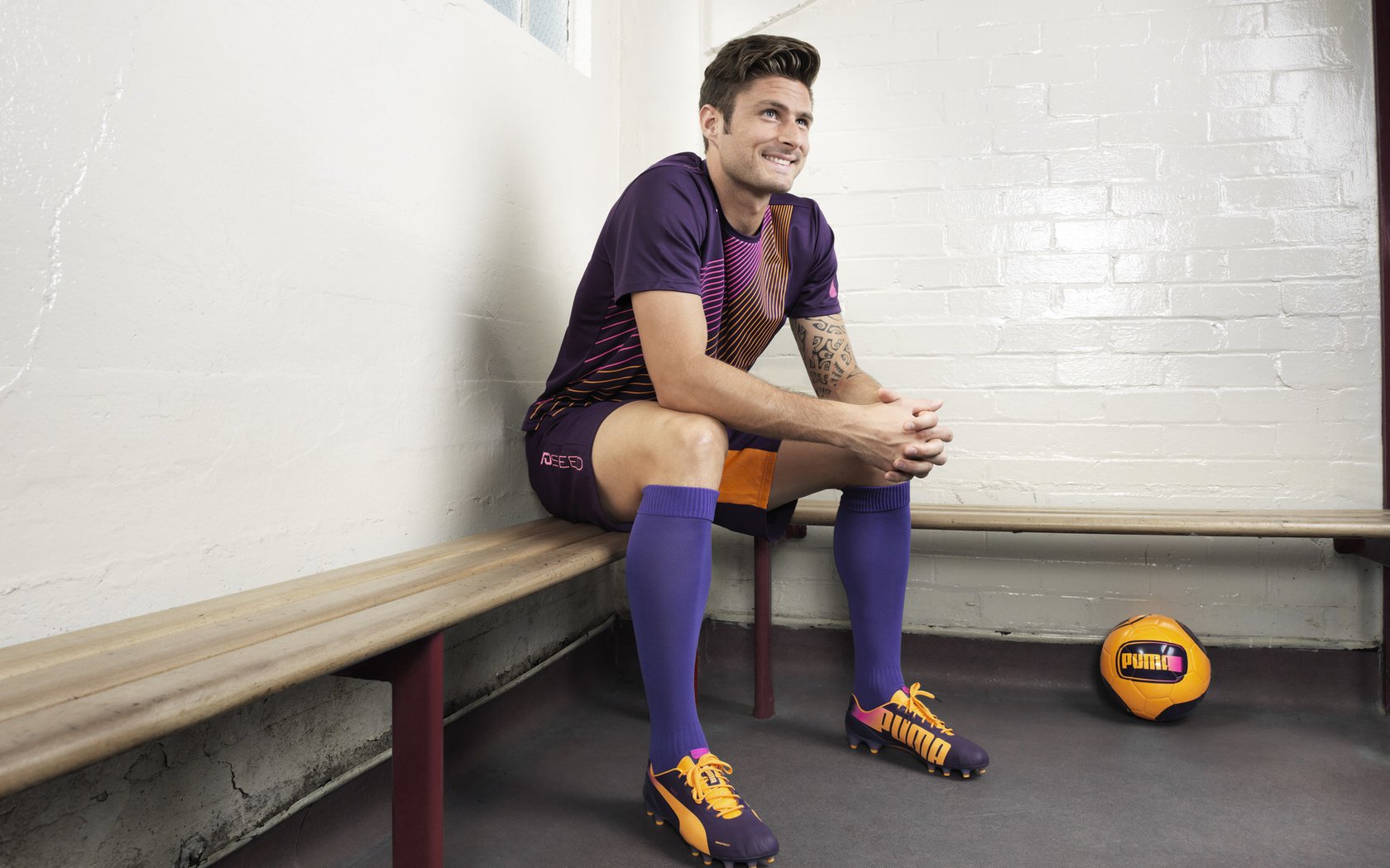 绿茵场上的双重震撼,意甲焦点战与爱尔兰淘汰荷兰的足球启示